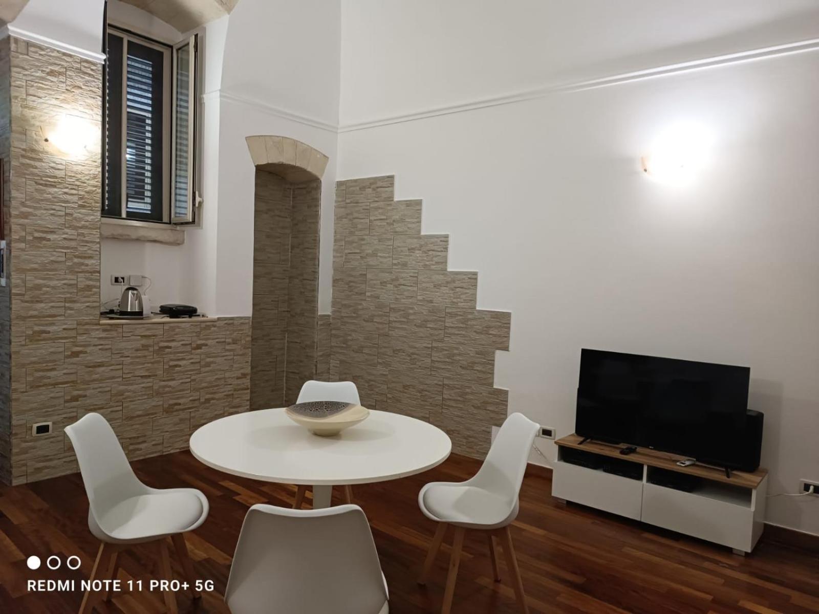 Principe Michelangelo Apartment Bari Exterior photo